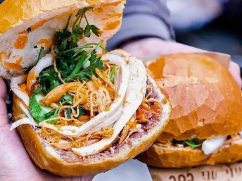 Tiệm bánh mì TP.HCM đắt khách ra sao trước khi khiến 80 người ngộ độc?