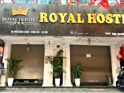 Vụ khách sạn từ chối khách lúc 2h: Đình chỉ nhân viên, rà lại quy trình