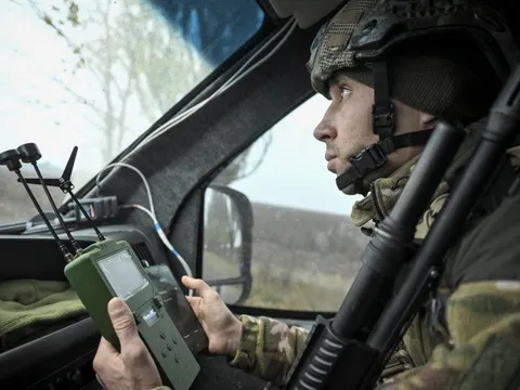 Nga - Ukraine đối đầu nghẹt thở trong trận chiến giành pháo đài Pokrovsk