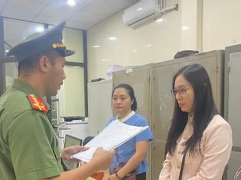 Bắt đường dây tổ chức cho người khác trốn ra nước ngoài, khởi tố 9 bị can