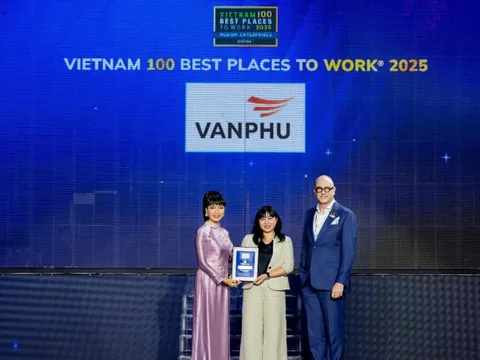 Văn Phú được vinh danh Top 100 nơi làm việc tốt nhất Việt Nam 2025