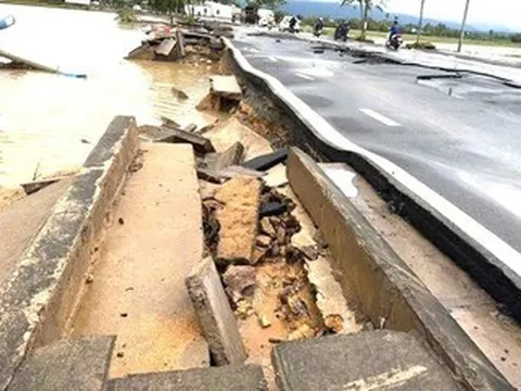 Tan hoang nơi rốn lũ Hòa Thịnh: Cơ ngơi vỡ vụn, hơn 20 đám tang sau lũ dữ