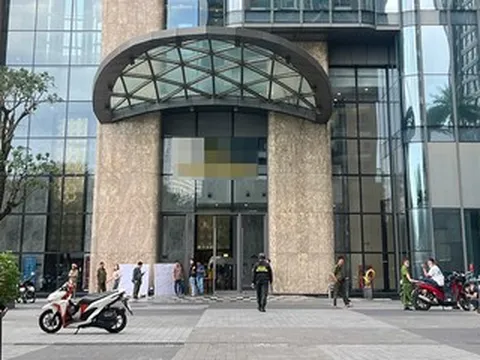 Điều tra vụ thi thể người trong túi màu xanh ở khu đô thị cao cấp tại TPHCM