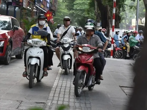 182 xe máy đi trên vỉa hè có biển số sau nhanh chóng nộp phạt nguội theo Nghị định 168