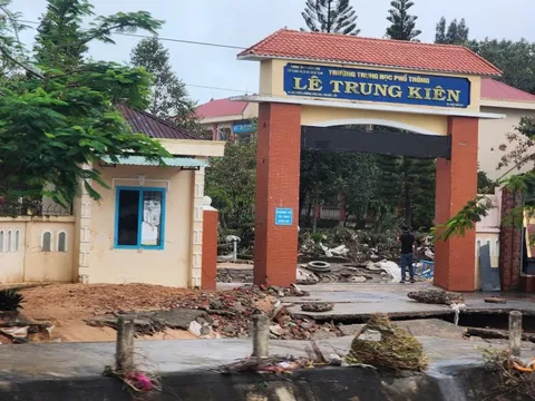 Thủ tướng: Hỗ trợ các địa phương bị bão lũ với tinh thần "một miếng khi đói bằng một gói khi no"