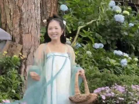 Cô chủ hoá tiên nữ, nói giọng kiếm hiệp, quán cà phê Đà Lạt tăng vọt khách