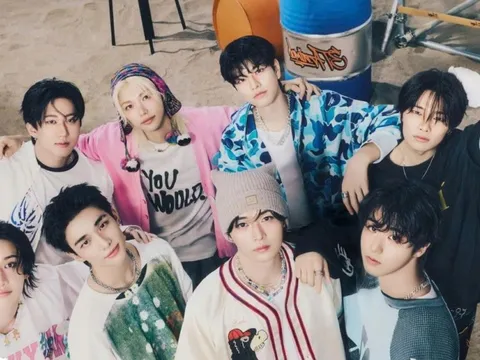 Stray Kids lập kỷ lục mà đến BTS, BlackPink cũng phải mơ ước