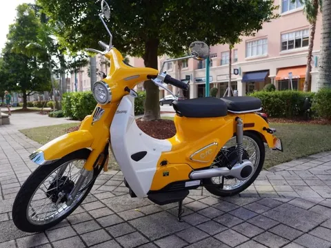 Xe máy điện trông như Honda Super Cub với giá ngang Honda Lead