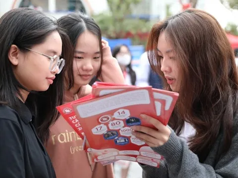 Bộ trưởng Giáo dục và Đào tạo: Sắp tới chỉ còn 3-4 trường cao đẳng sư phạm