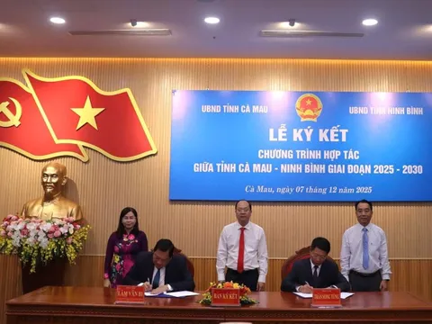 Cà Mau - Ninh Bình 65 năm nghĩa tình keo sơn