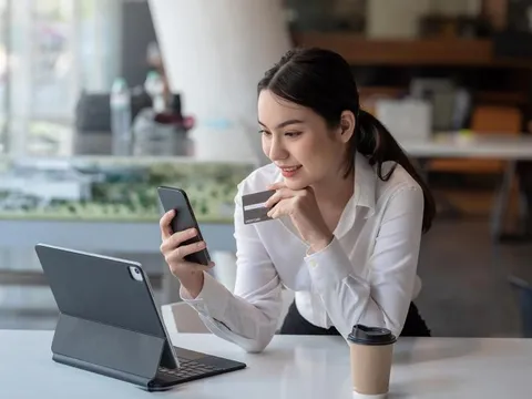 Tối ưu quản trị với thẻ doanh nghiệp Sacombank