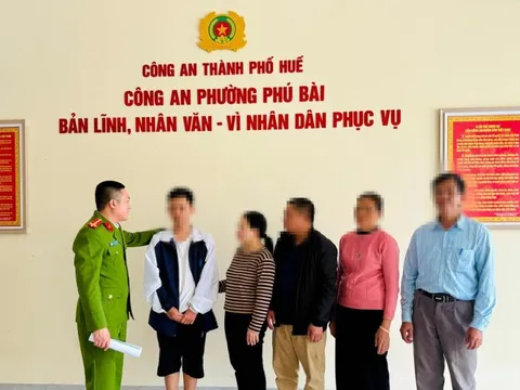 Nam sinh bị nhóm bắt cóc online khống chế, ép chuyển tiền và di chuyển qua nhiều tỉnh, thành