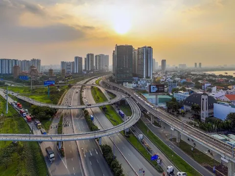 Mở đường cho TP HCM tăng tốc, vươn tầm: Không xin tiền, chỉ xin cơ chế