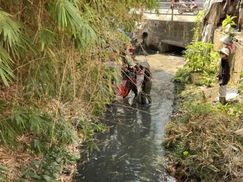 Bàn giao mặt bằng để thi công kênh thoát nước cho sân bay Tân Sơn Nhất