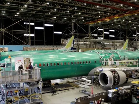 Bao giờ 28 máy bay đang 'đắp chiếu' vì thiếu động cơ có thể hoạt động trở lại?