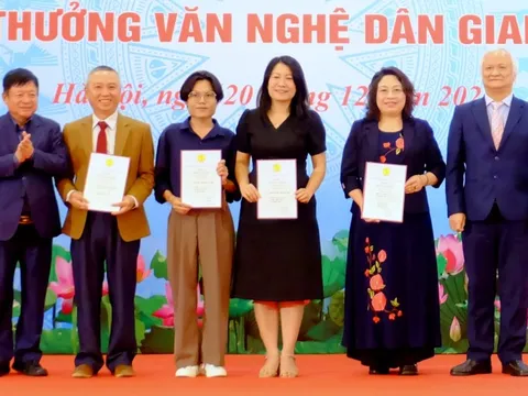 Giải thưởng Văn nghệ dân gian lại không có giải nhất