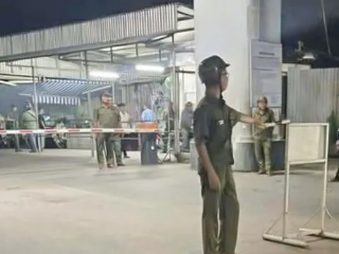 Nam bảo vệ bệnh viện bị đâm tử vong