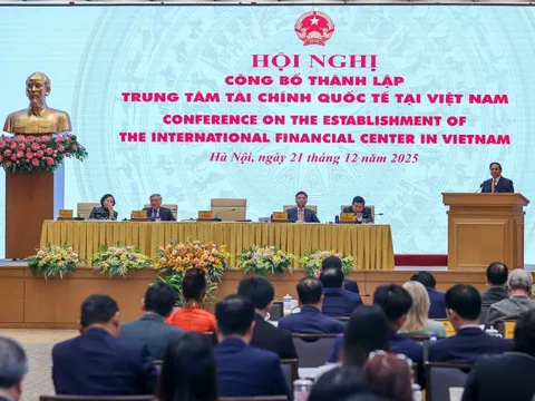 Thủ tướng: Trung tâm tài chính quốc tế là huyết mạch thu hút động lực tăng trưởng mới