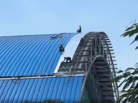 Rơi cabin thang máy tại Nhà tập luyện thể thao Phú Thọ, 2 người thương vong