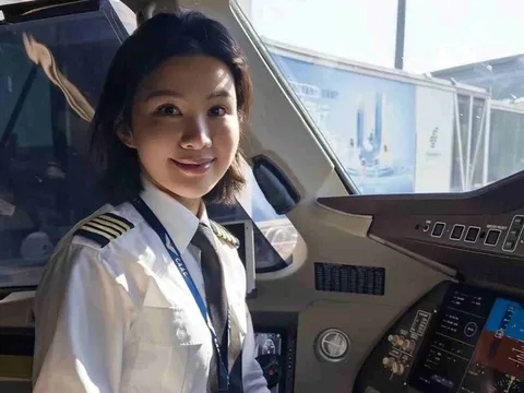 Nữ phi công xinh đẹp 10 năm lái máy bay chưa từng sai sót, thành cơ trưởng
