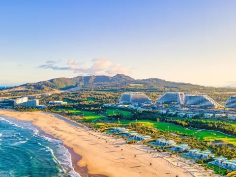 FLC đặt mục tiêu lãi 635 tỷ đồng cho mảng bất động sản, cổ phiếu rục rịch trở lại sàn đầu năm 2026