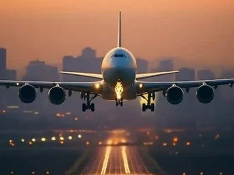 Những chuyến bay "xuyên không": Cất cánh năm 2026, lại hạ cánh vào năm 2025