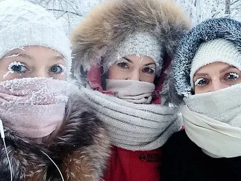 Nơi lạnh -64 độ C, người dân phải mặc 10kg quần áo để sinh tồn giữa giá rét