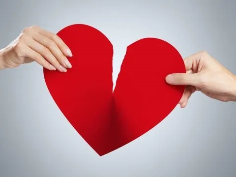 Hàng loạt công ty tỷ đô từ PV GAS, BSR, ACV, Becamex... đến ngân hàng lớn đứng trước nguy cơ hủy tư cách đại chúng, rời sàn chứng khoán