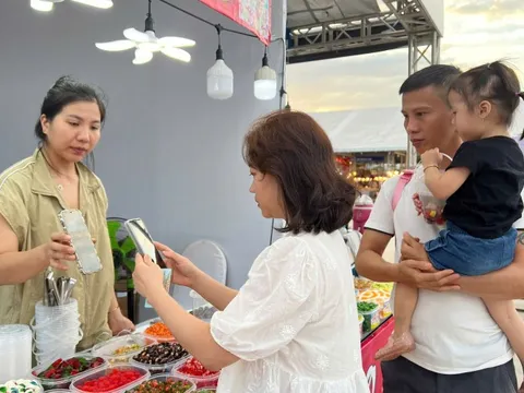 'Trụ đỡ' thị trường nội địa 2025 lộ diện giữa sóng gió toàn cầu