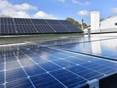 Hà Nội phấn đấu đến năm 2030 50% tòa nhà công sở sử dụng điện mặt trời mái nhà