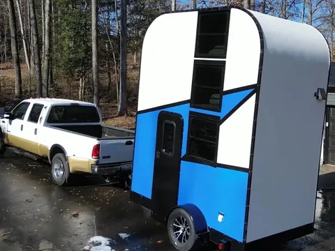 Nhà di động thiết kế chưa từng có: Nhỏ nhưng 3 tầng, vẫn có phòng tắm