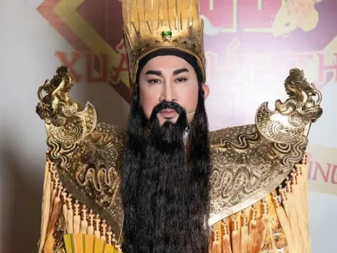 Kim Tử Long lần thứ ba đóng Ngọc Hoàng trong Táo xuân