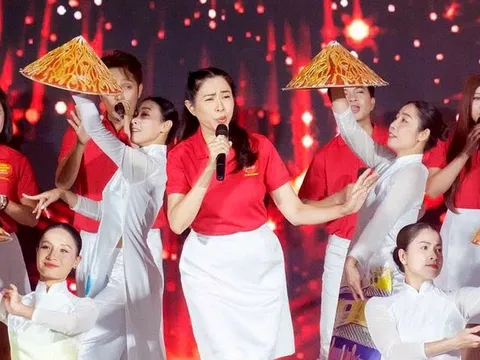 Phát triển đất nước gắn với văn hóa và sáng tạo