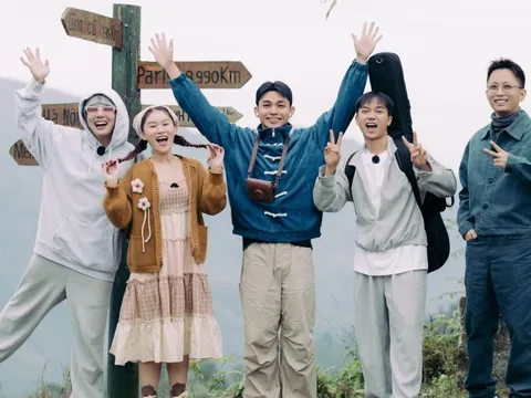 Gia đình Haha trở về Bản Liền: Đong đầy tiếng cười và lắng đọng tình cảm