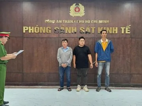 Khởi tố đội trưởng và 2 nhân viên ở Trung tâm hỏa táng Bình Hưng Hòa