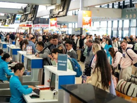 Đi làm Tết Nguyên đán, người lao động được hưởng bao nhiêu phần trăm lương?