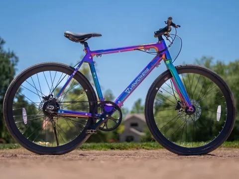 Xe đạp điện giá ngang Honda Wave, bị 'hành xác' vẫn chịu tốt khiến tay đua cũng phải bất ngờ