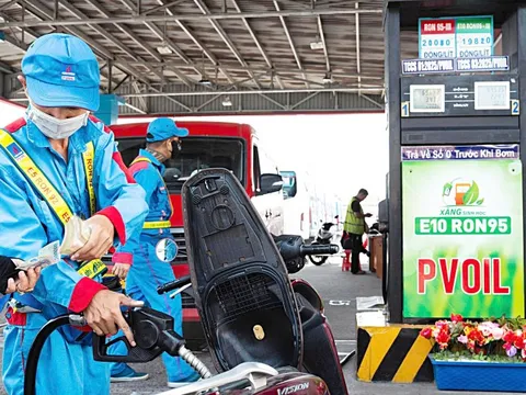 Trao quyền định giá, thị trường xăng dầu biến chuyển ra sao?