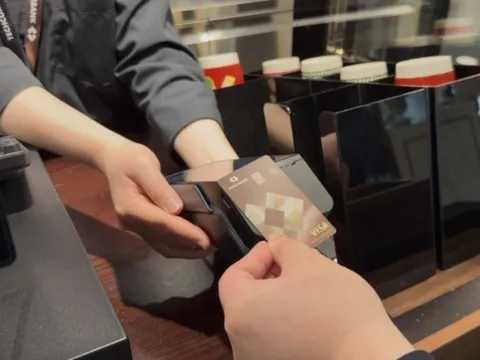 Techcombank ra mắt thẻ tín dụng Techcombank Visa Business Platinum