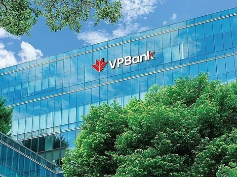 Ngân hàng đổ mạnh tiền vào chứng khoán, bất động sản: VPBank, LPBank, TCB gây chú ý