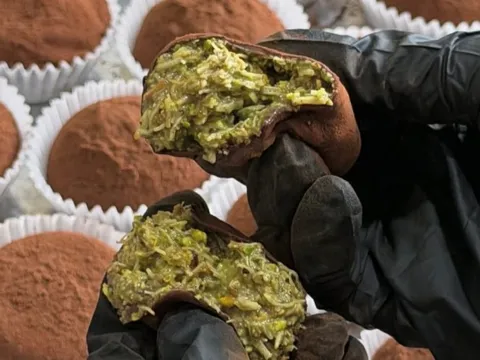 Ji Chang-wook 'dội gáo nước lạnh' vào cơn sốt bánh quy dẻo Dubai