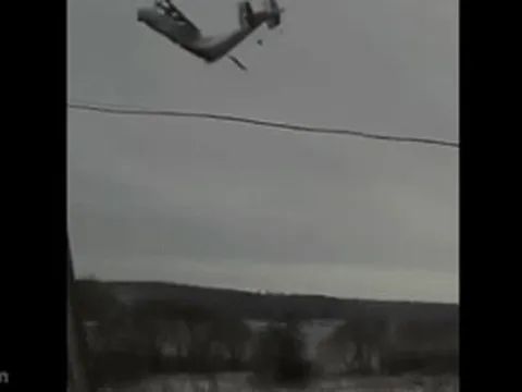 "Huyền thoại" của Nga từng gãy đôi giữa bầu trời: Lời cảnh báo sắc lạnh