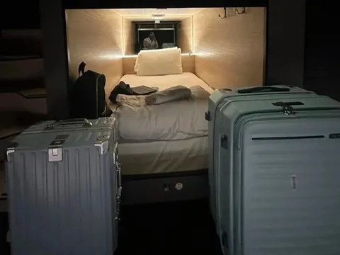 Khách Việt chi 1,3 triệu đồng thuê phòng khách sạn bé như quan tài