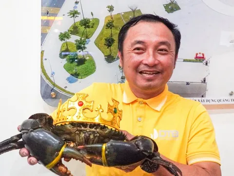 ‘Vua cua’ được trao chứng nhận xác lập kỷ lục cua lớn nhất Việt Nam