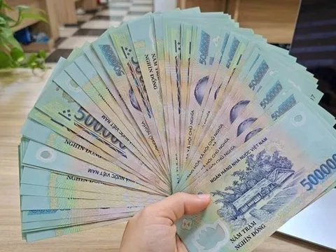 Nhân viên y tế nào sẽ được hưởng phụ cấp 100% lương theo đề xuất mới nhất?