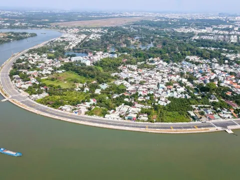 Cận cảnh con đường ven sông đẹp nhất Đồng Nai