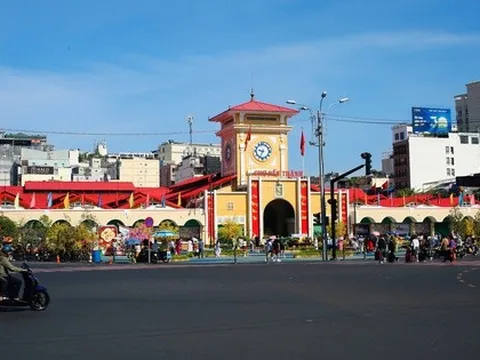 Hình ảnh phố phường TPHCM "khác lạ" ngày đầu năm mới