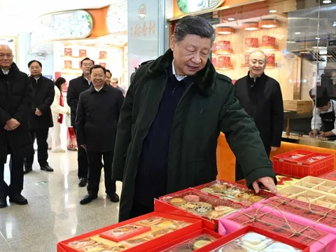Tiệm bánh Trung Quốc quá tải sau khi ông Tập Cận Bình tới chúc Tết