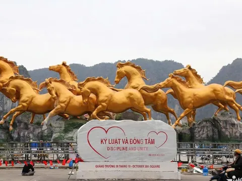 Quảng Ninh dẫn đầu cuộc bình chọn linh vật ngựa đẹp nhất Tết Bính Ngọ