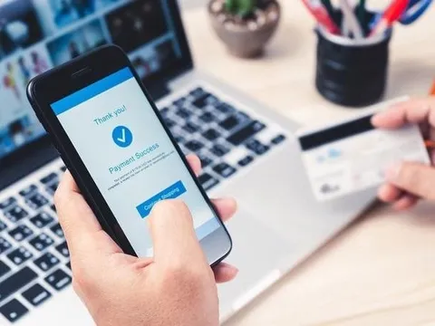 Từ 1/3, Hộ kinh doanh không còn được sử dụng tài khoản cá nhân để nhận tiền bán hàng, luật sư cảnh báo